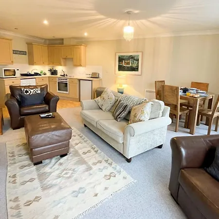 Bolt Hole, Whitehall Landing Whitby