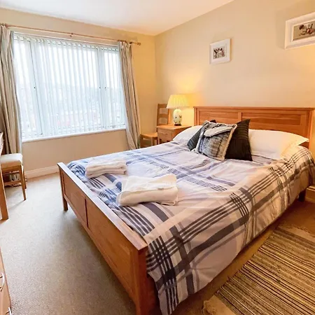 Bolt Hole, Whitehall Landing *