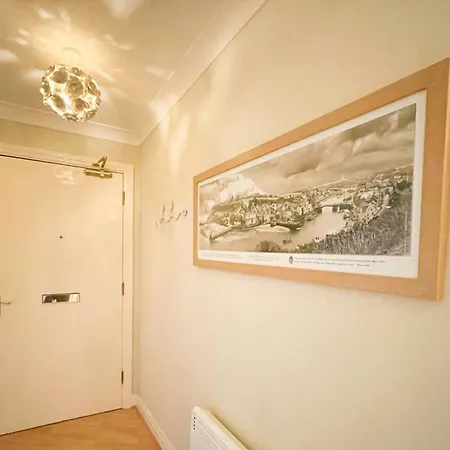 Bolt Hole, Whitehall Landing Tatil Evi *